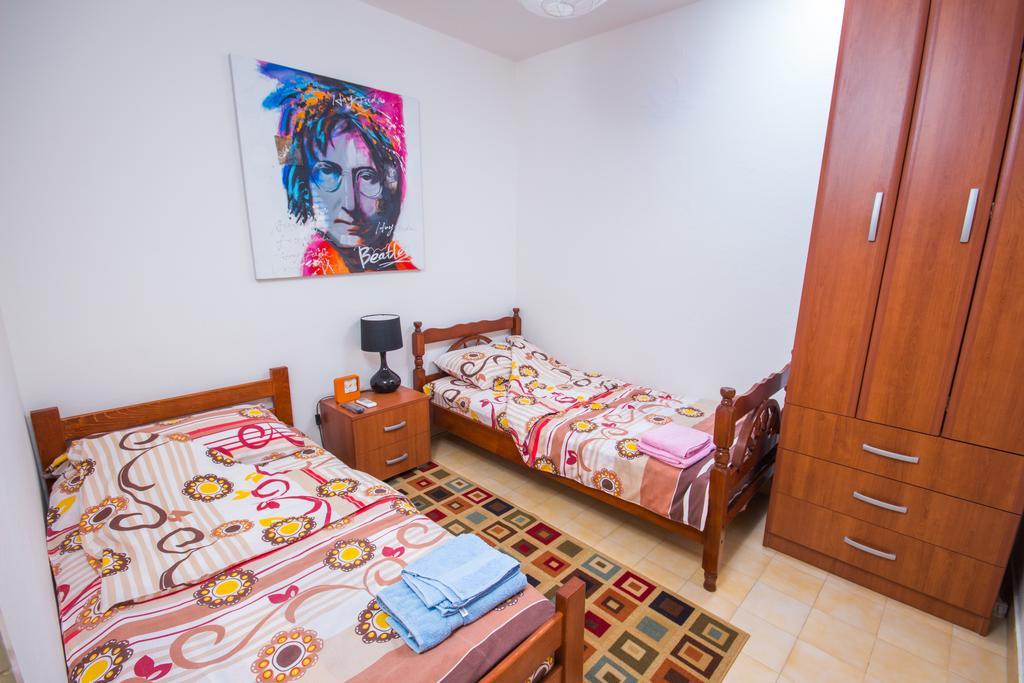 Apartments Beachfront โกตอร์ ภายนอก รูปภาพ