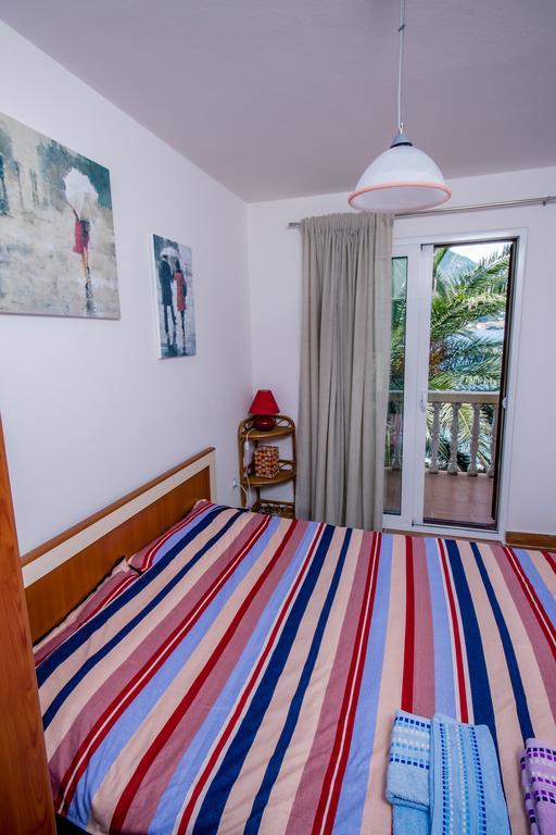 Apartments Beachfront โกตอร์ ภายนอก รูปภาพ